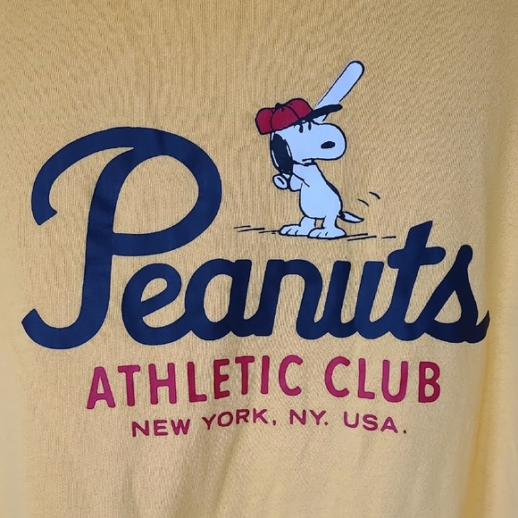 Peanuts Yellow Snoopy Athletic Club Hoodie Sweatshirt Size XL - Picture 3 of 9
